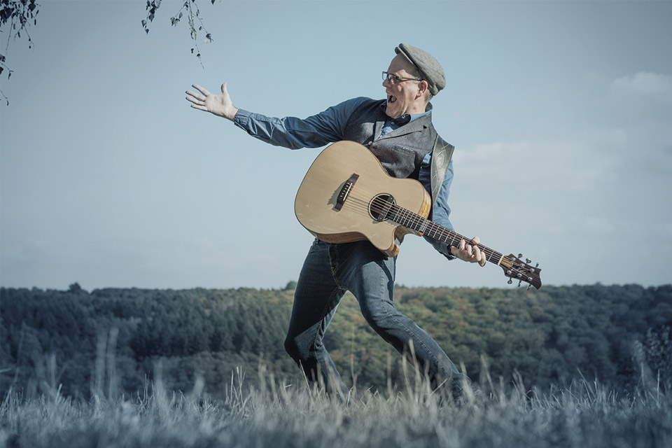 Michael Diehl Openair Solokonzert Schloss Hungen